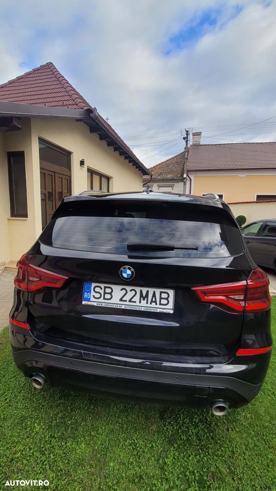 BMW X3 xDrive20i AT - 25