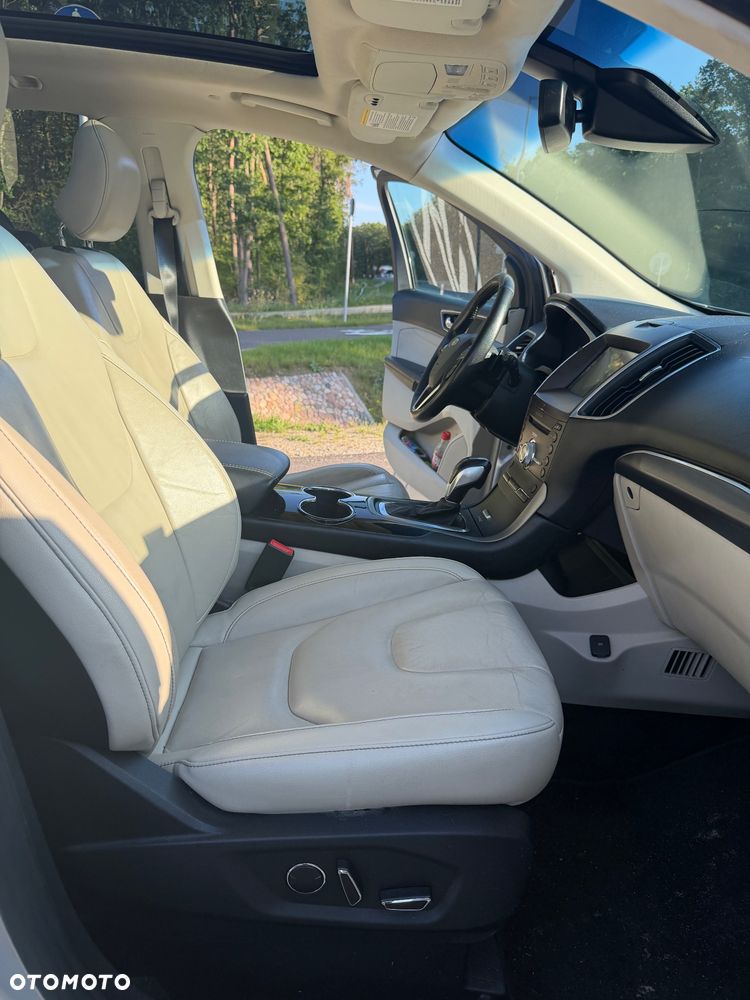 Ford Edge - 24