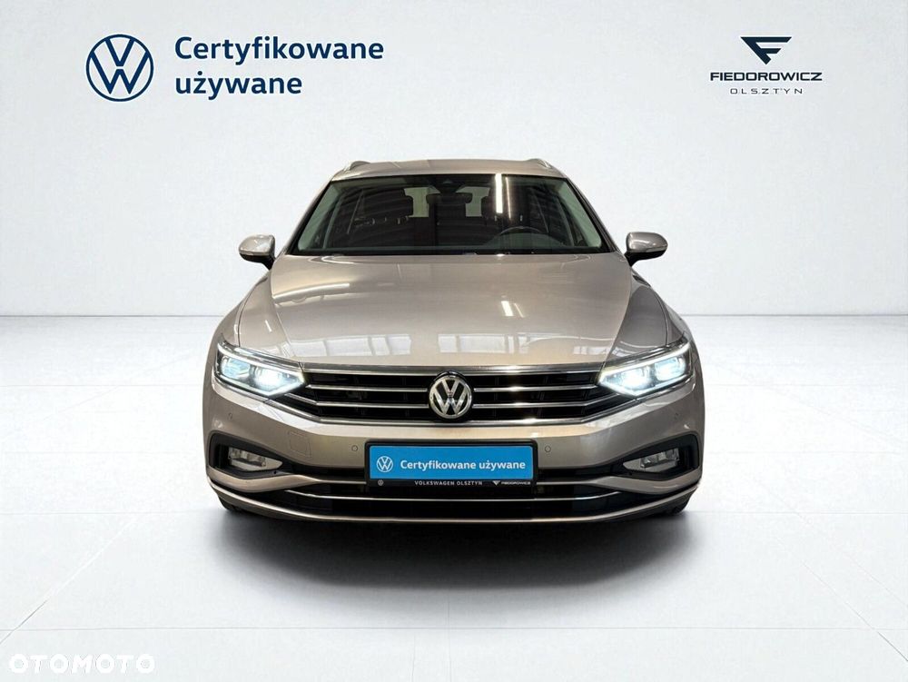Volkswagen Passat 2.0 TDI Business DSG - 13