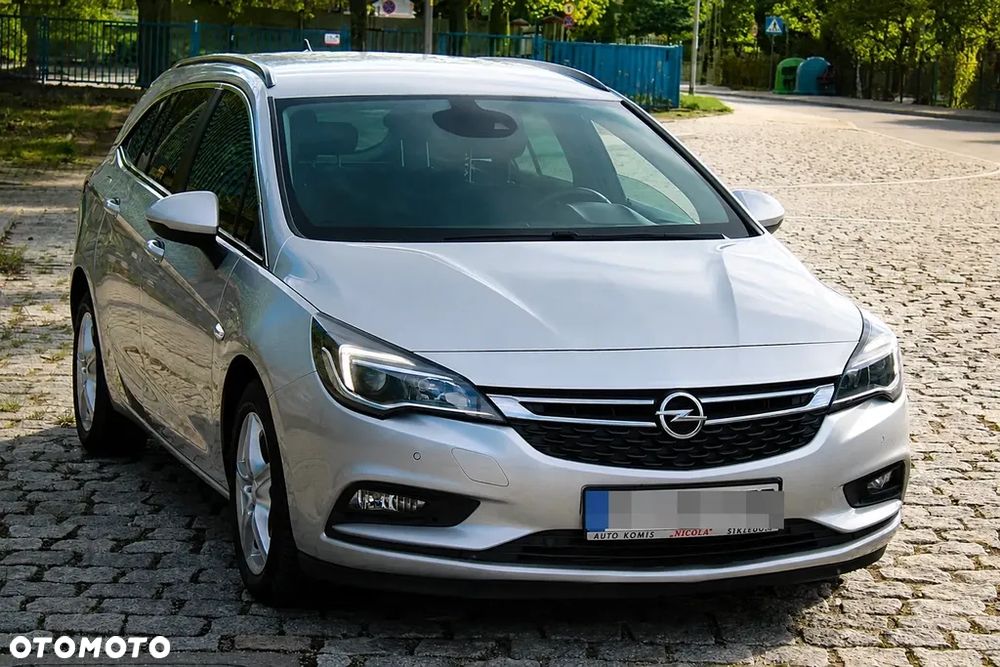 Opel Astra - 2