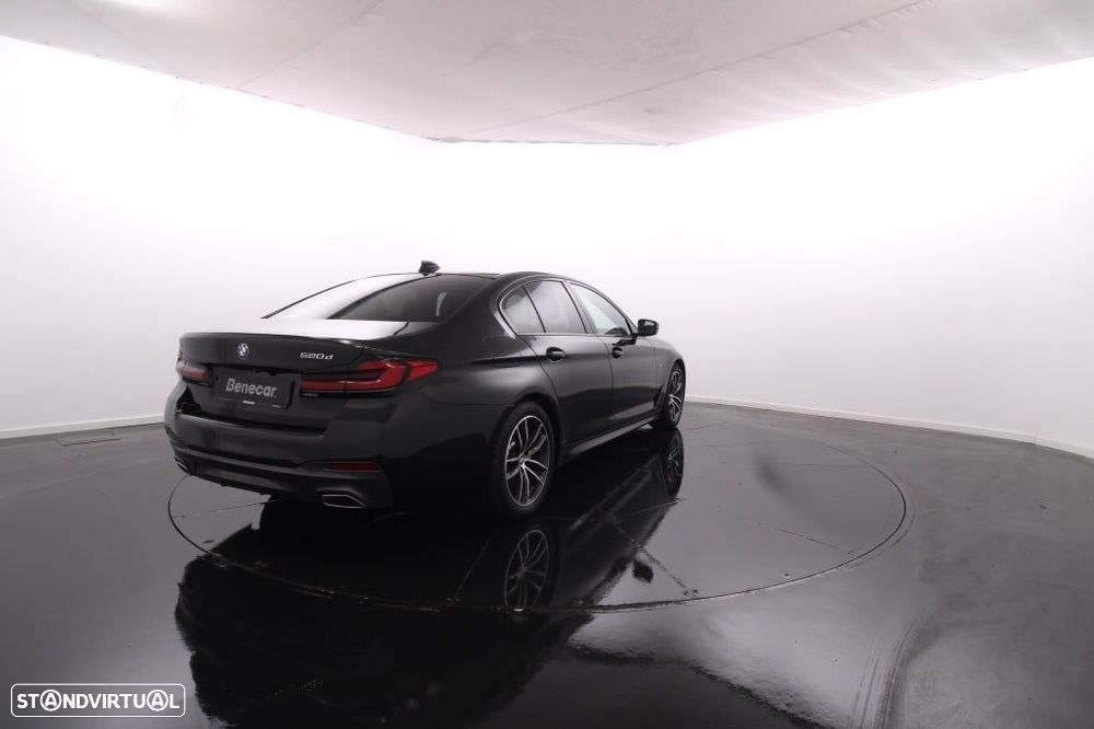 BMW 520 d Pack M Auto - 7