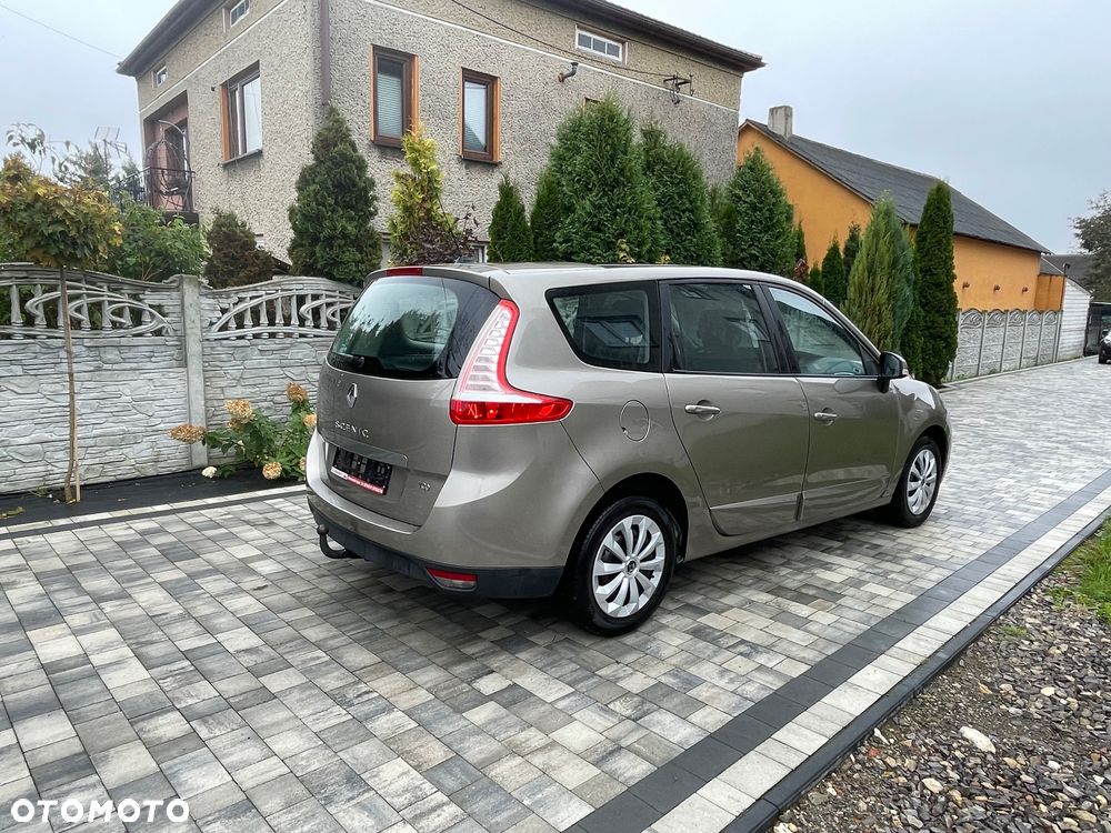 Renault Scenic - 4
