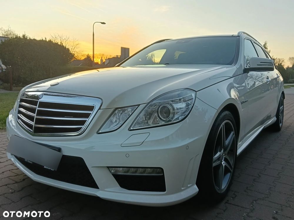 Mercedes-Benz Klasa E - 1