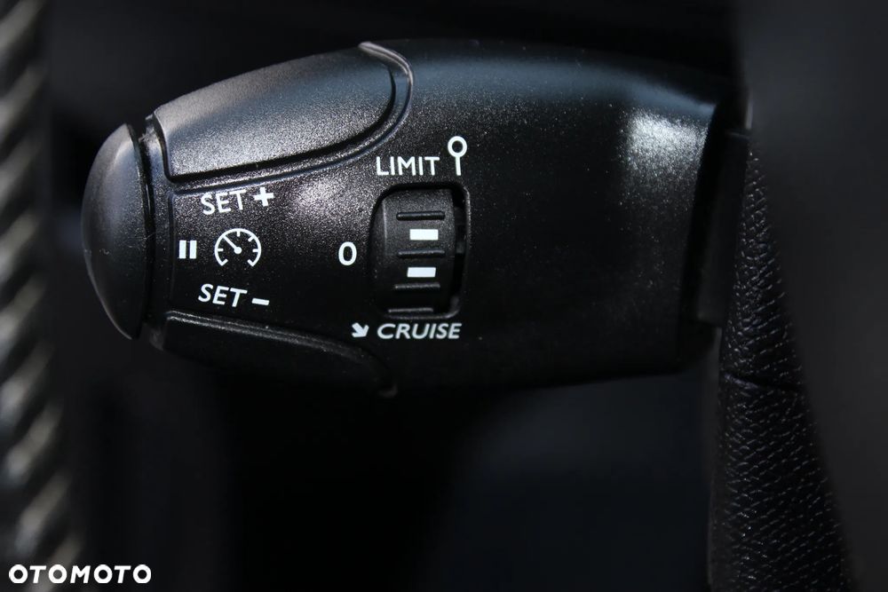Peugeot 308 BlueHDi 100 Stop & Start Active Pack - 16