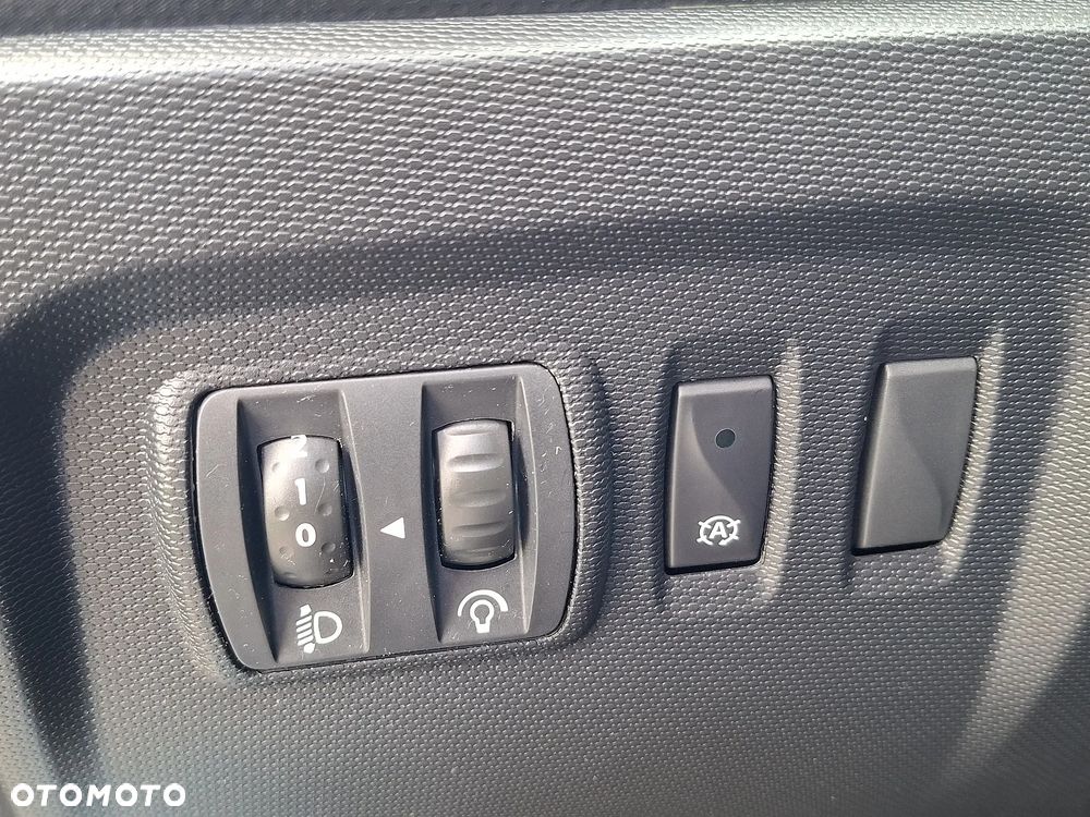 Renault Captur - 17