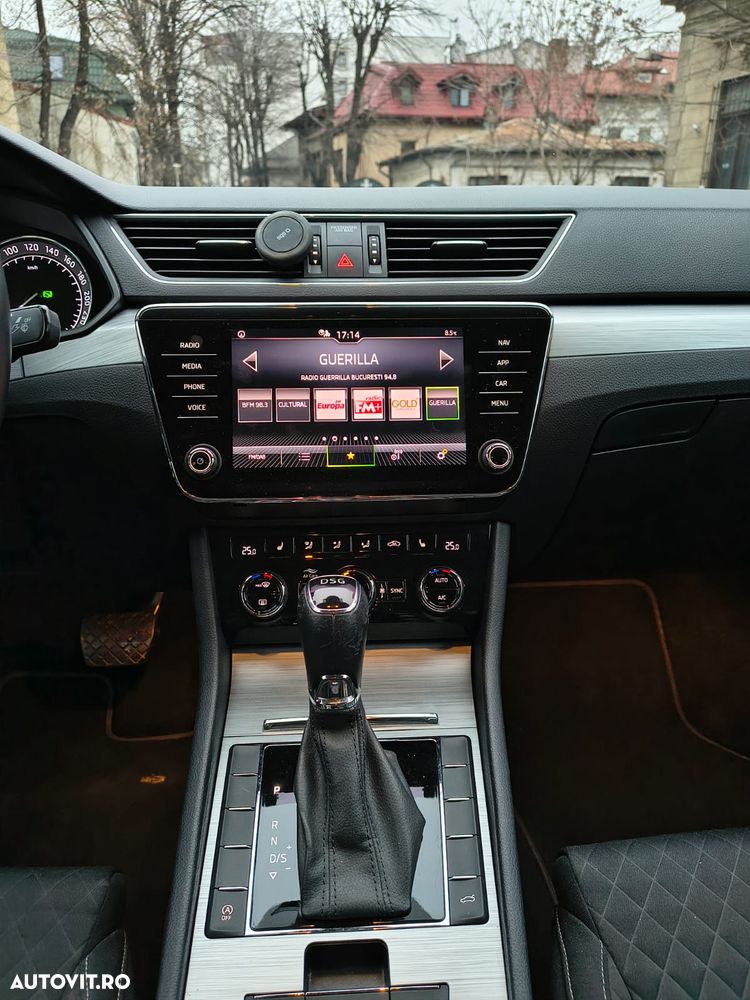 Skoda Superb 2.0 TDI DSG Ambition - 7