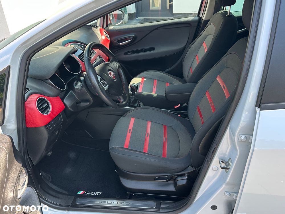 Fiat Punto Evo - 12