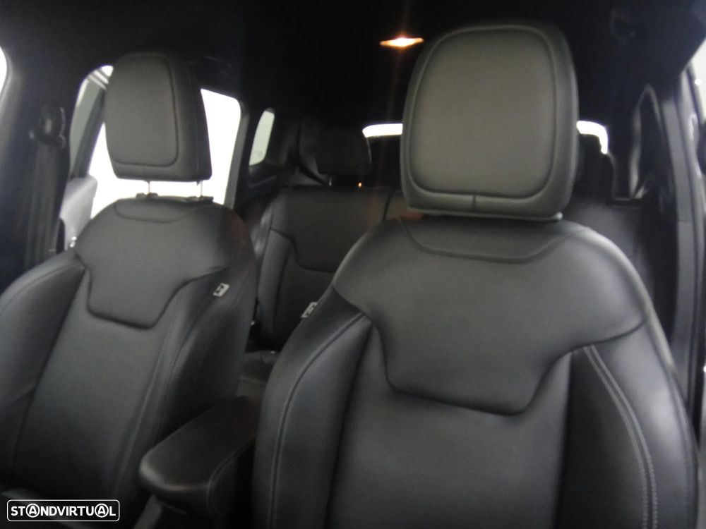Jeep Renegade 1.3 T-GDI 4xe Auto S-Edition - 16