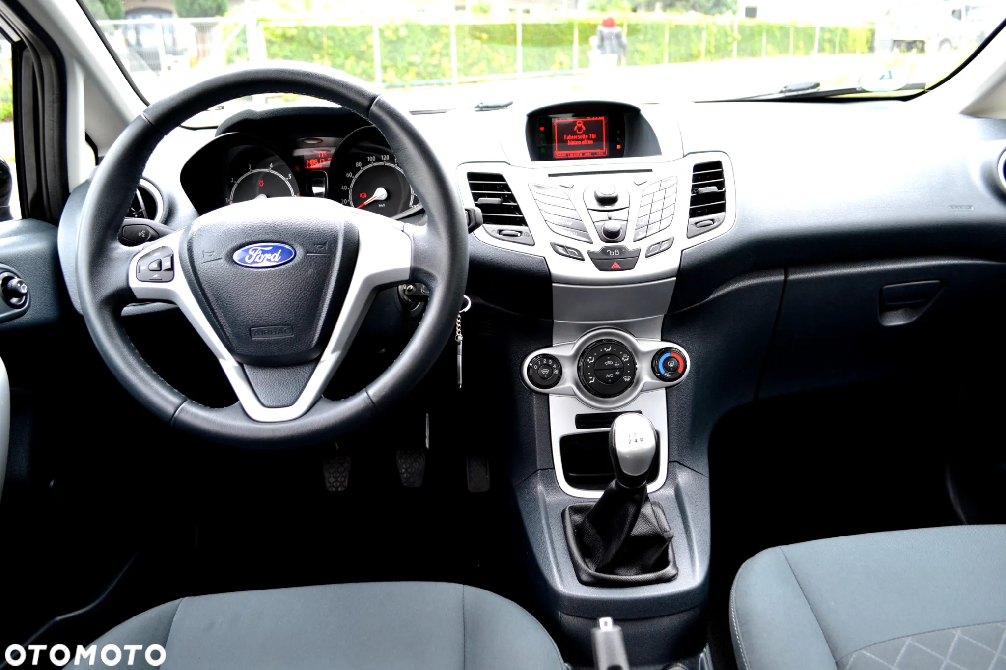 Ford Fiesta 1.25 Champions Edition - 15