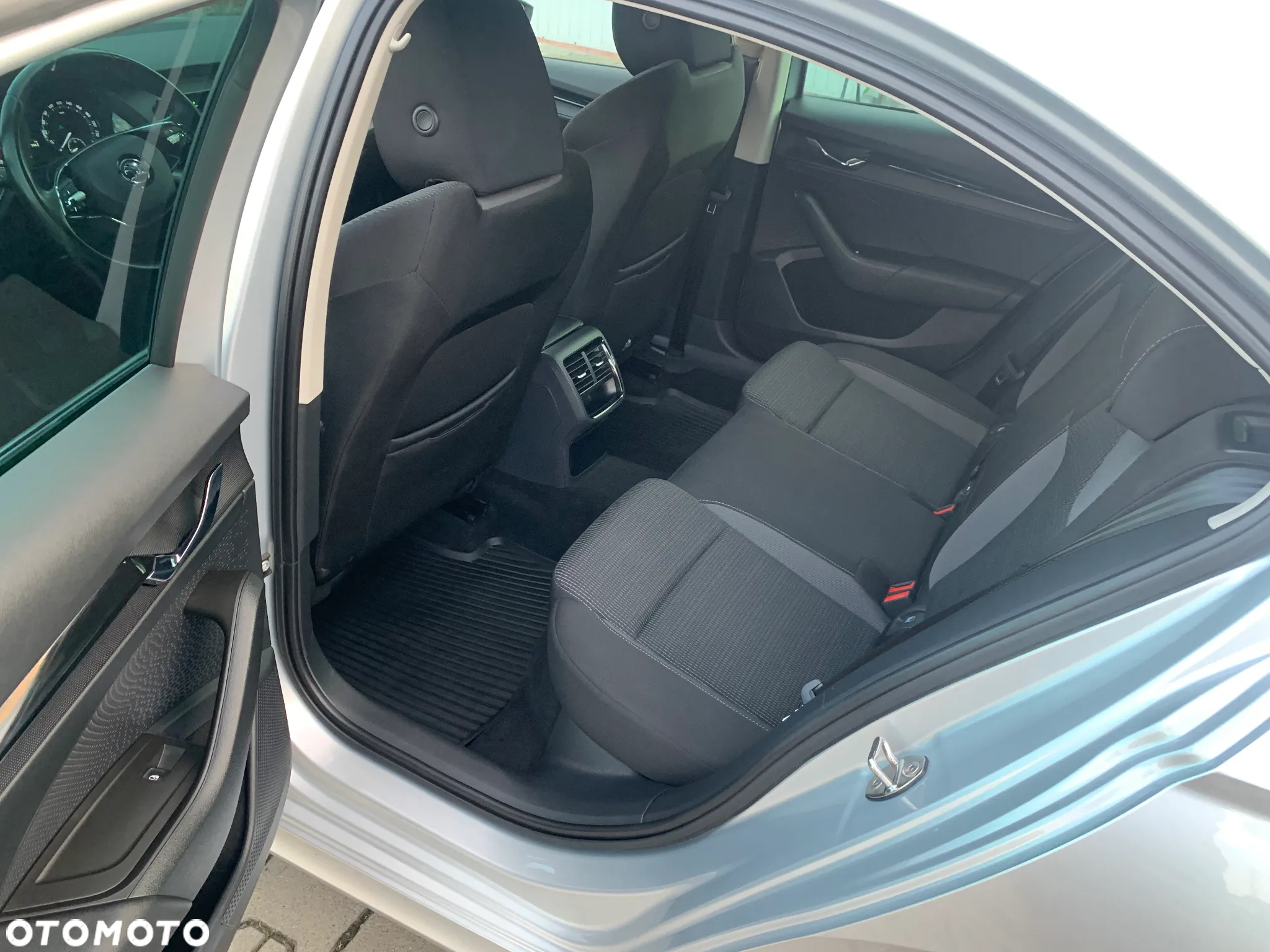 Skoda Octavia 1.5 TSI ACT Ambition - 14
