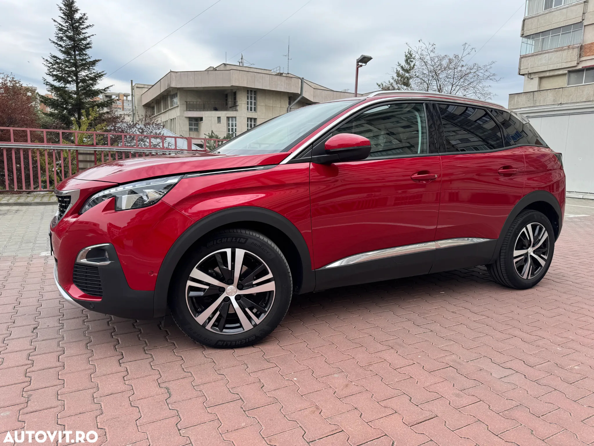 Peugeot 3008 BlueHDi 130 Stop & Start EAT8 Allure Business-Paket - 31