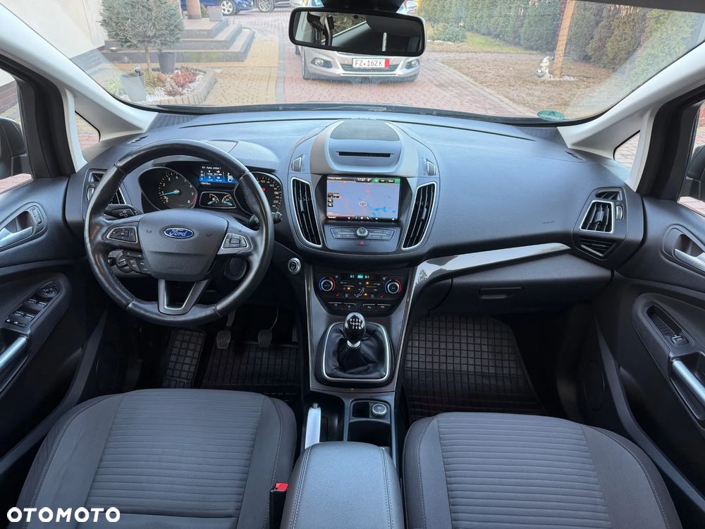 Ford Grand C-MAX - 9