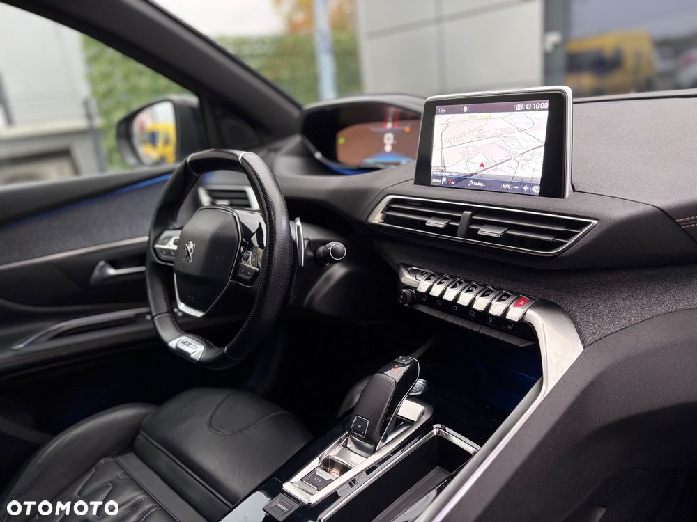 Peugeot 5008 1.6 PureTech GT S&S EAT8 - 21