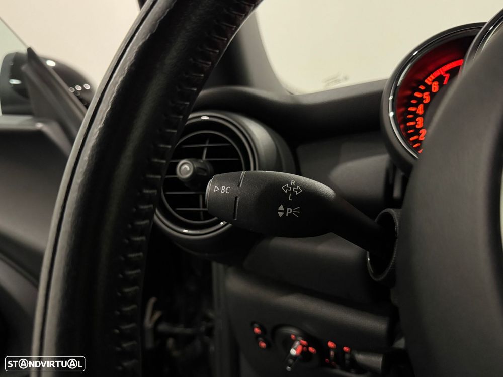 MINI 3 Portas One - 29