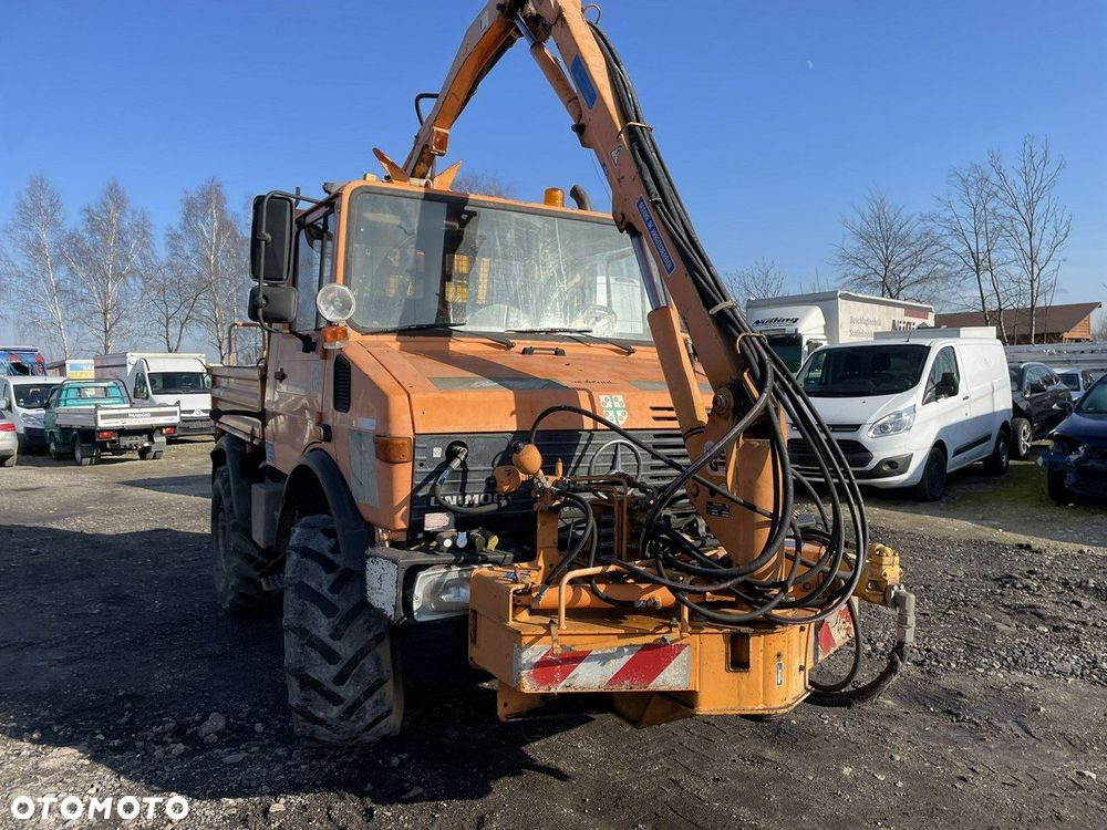 Unimog Unimog 1400 4X4 Kosiarka teleskopowa posypywarka - 28