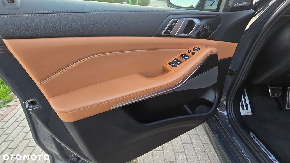 BMW X5 xDrive30d mHEV - 17