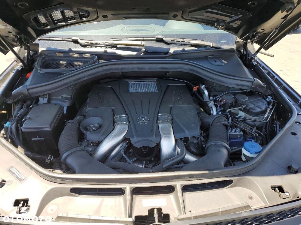 Mercedes-Benz GLS - 9