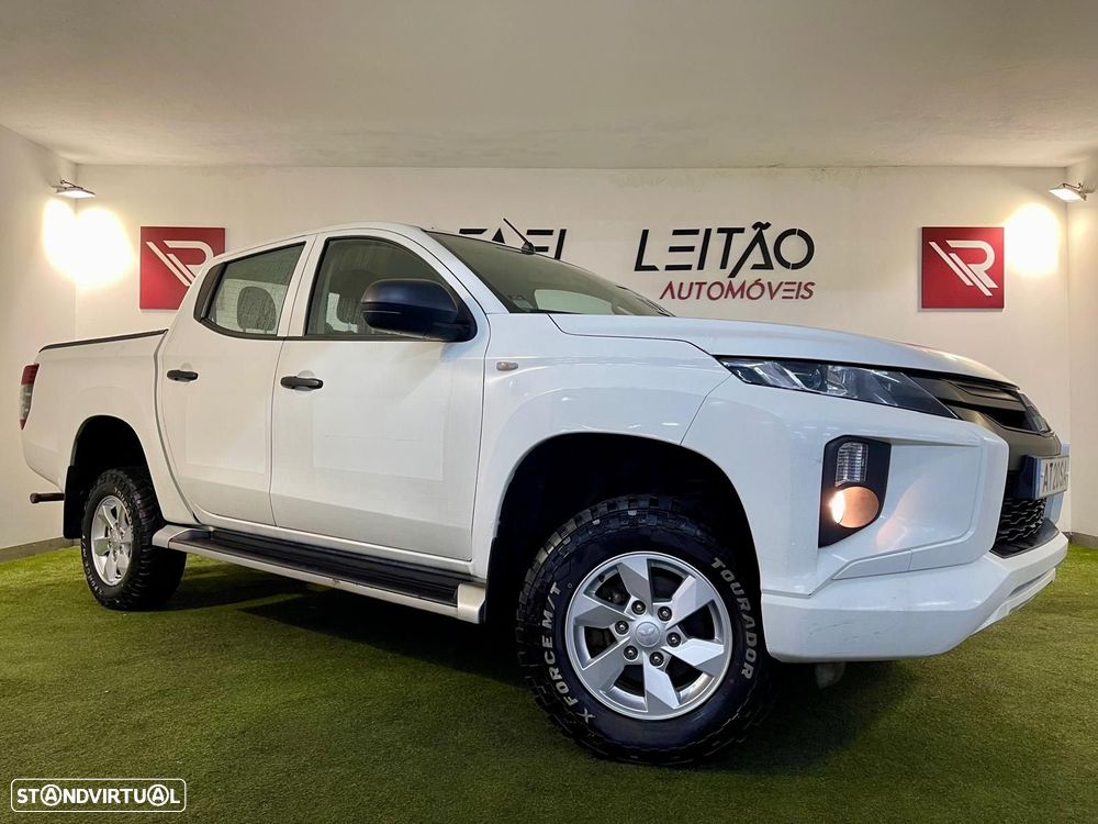 Mitsubishi L200 2.3 DI-D Strakar CD Intense 4WD - 5