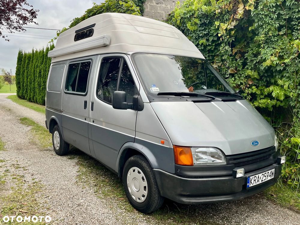 Ford Transit - 1