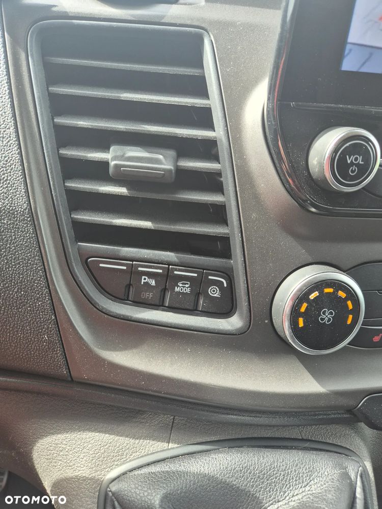 Ford Custom 80Tys km!!! 2.0TDCI 2020r SYNC3 KLIMA KAMERA LED WEBASTO SUPER STAN NISKI PRZEBIEG - 31