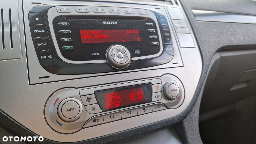 Ford Kuga 2.0 TDCi 4x4 Titanium - 20
