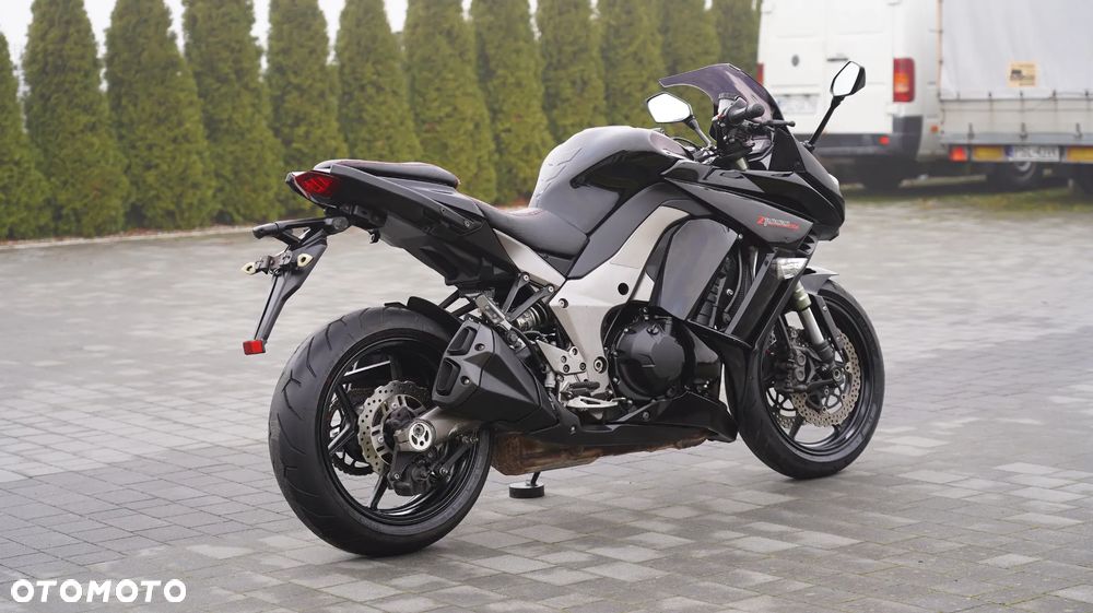 Kawasaki Ninja 1000 SX - 8