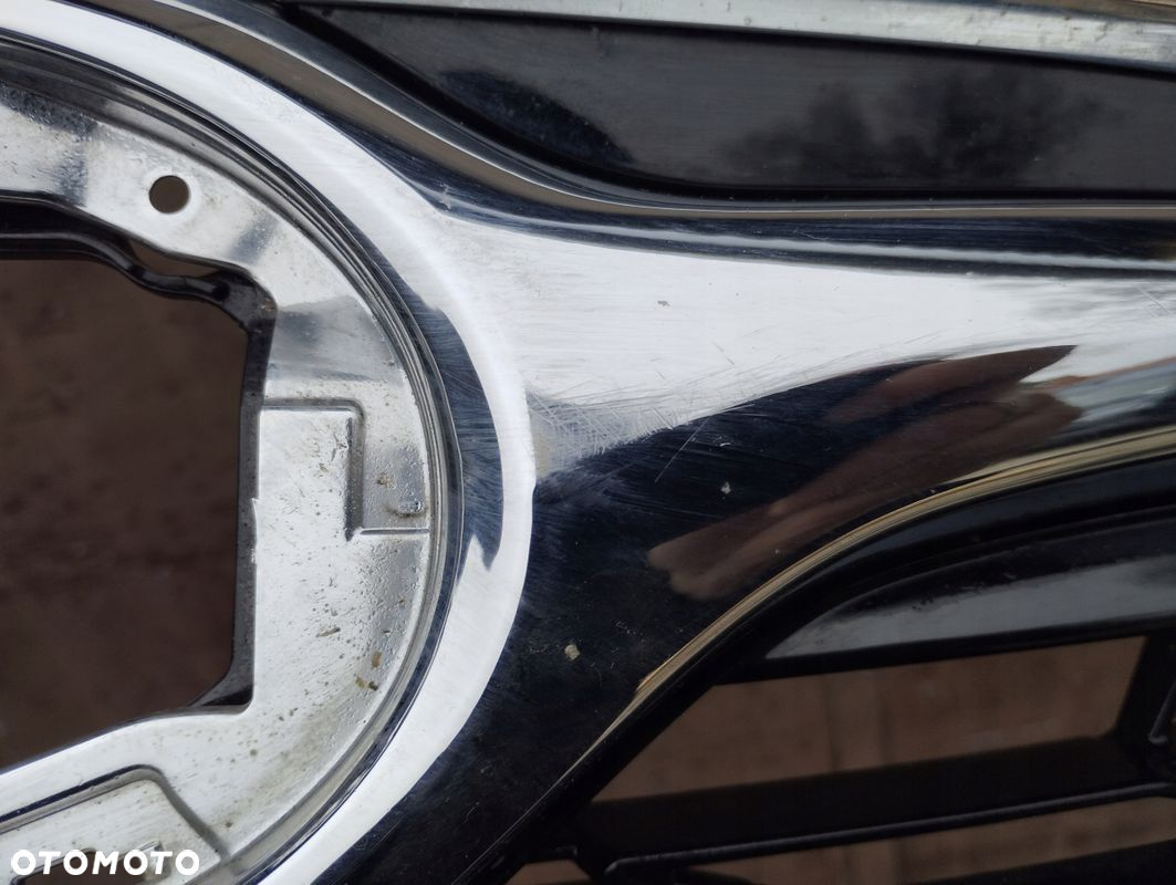 Grill Atrapa Toyota Highlander IV XU70 2019-^ - 7