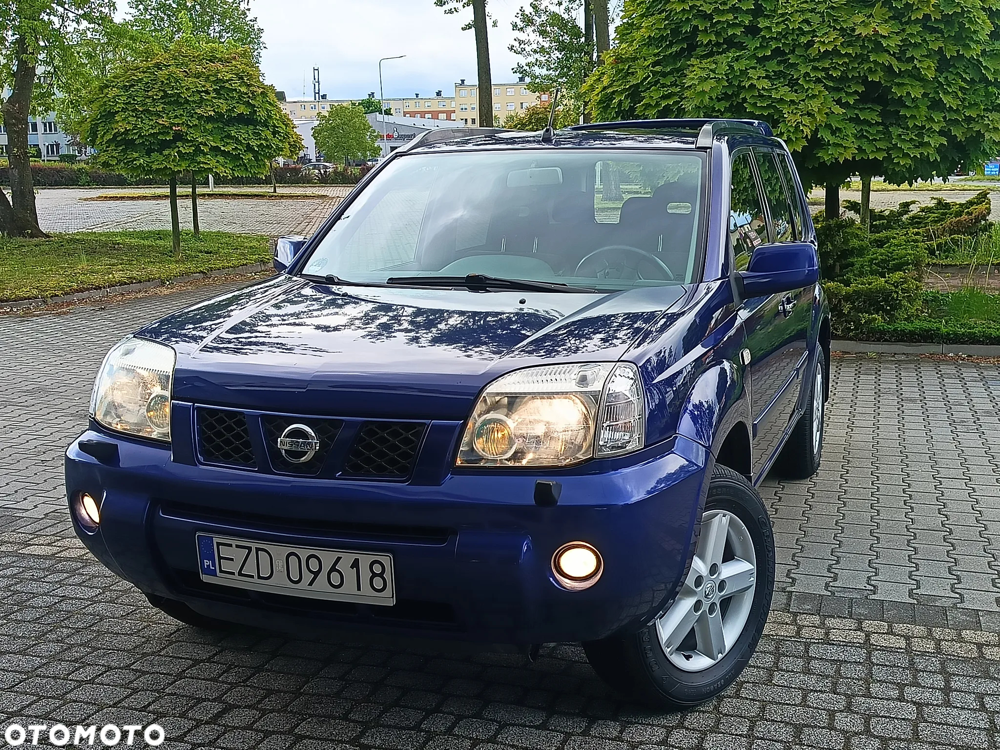 Nissan X-Trail 2.0 4x4 XE - 2