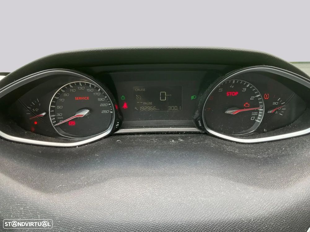 Peugeot 308 1.2 PureTech Allure - 2