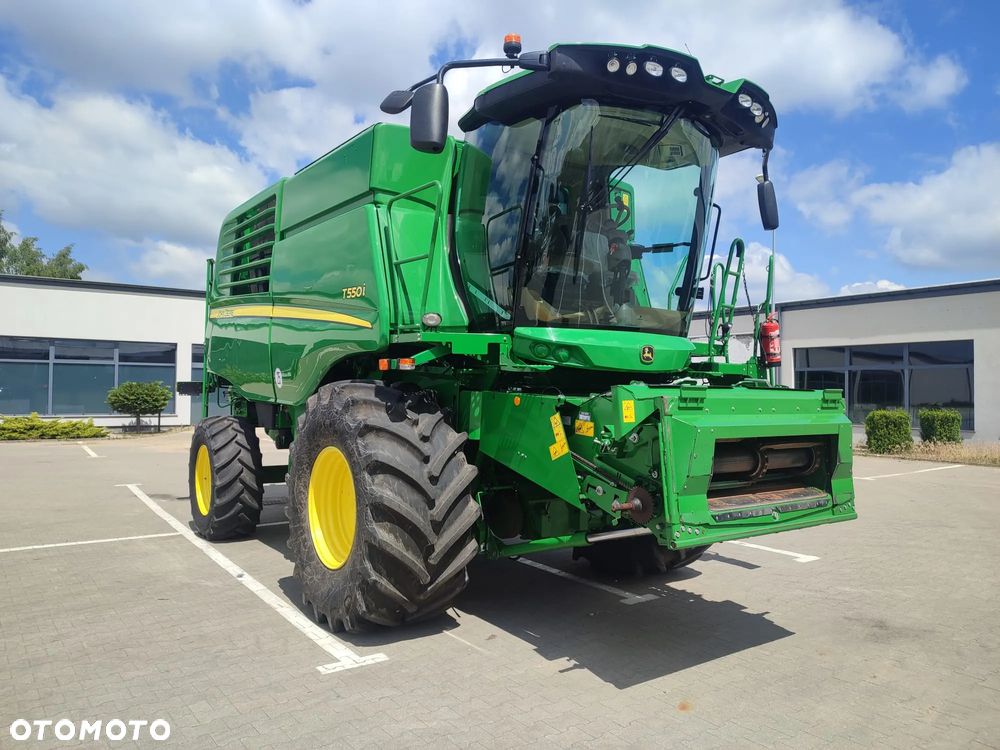 John Deere T550 - 4