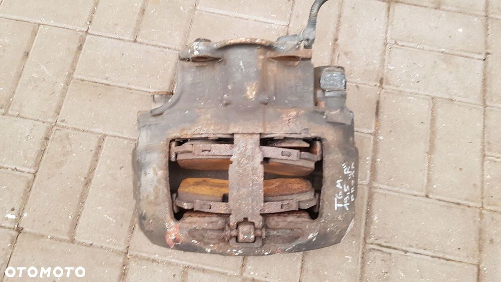 ZACISK HAMULCOWY PRAWY PRZÓD MAN TGL TGM KOŁA 19,5 - 1