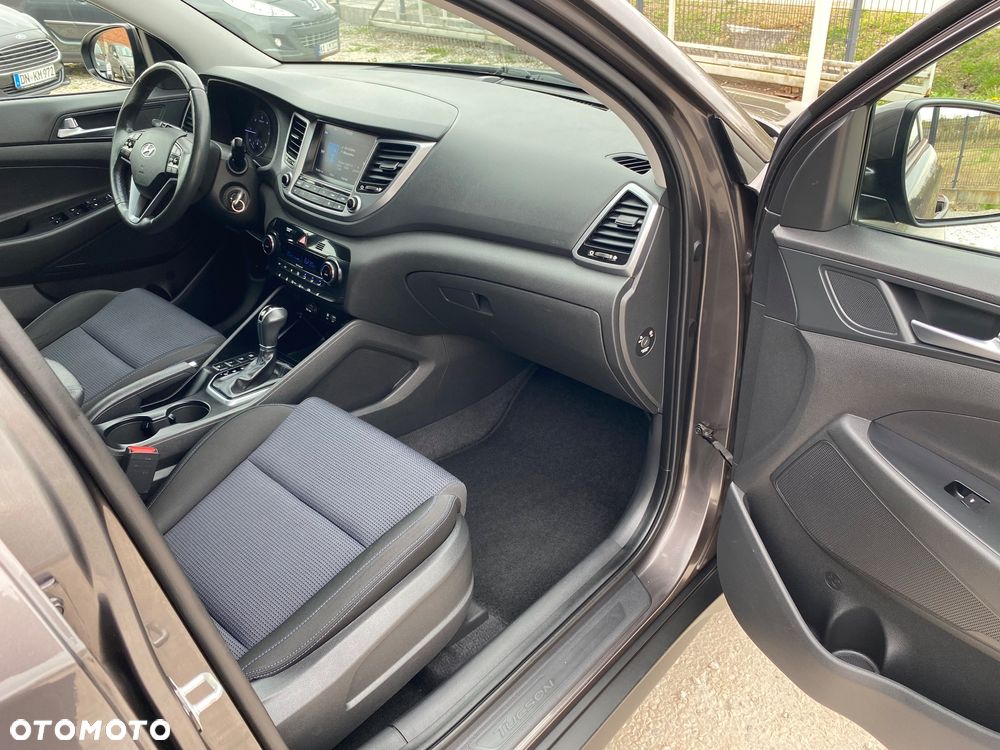Hyundai Tucson blue 1.7 CRDi 2WD DCT Classic - 31