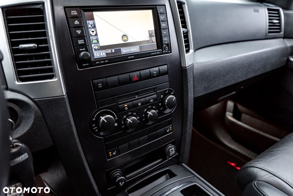 Jeep Grand Cherokee 6.1 Automatik SRT8 - 38