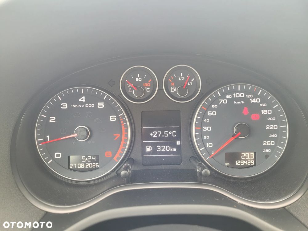 Audi A3 Sportback 1.4 TFSI Ambiente - 31