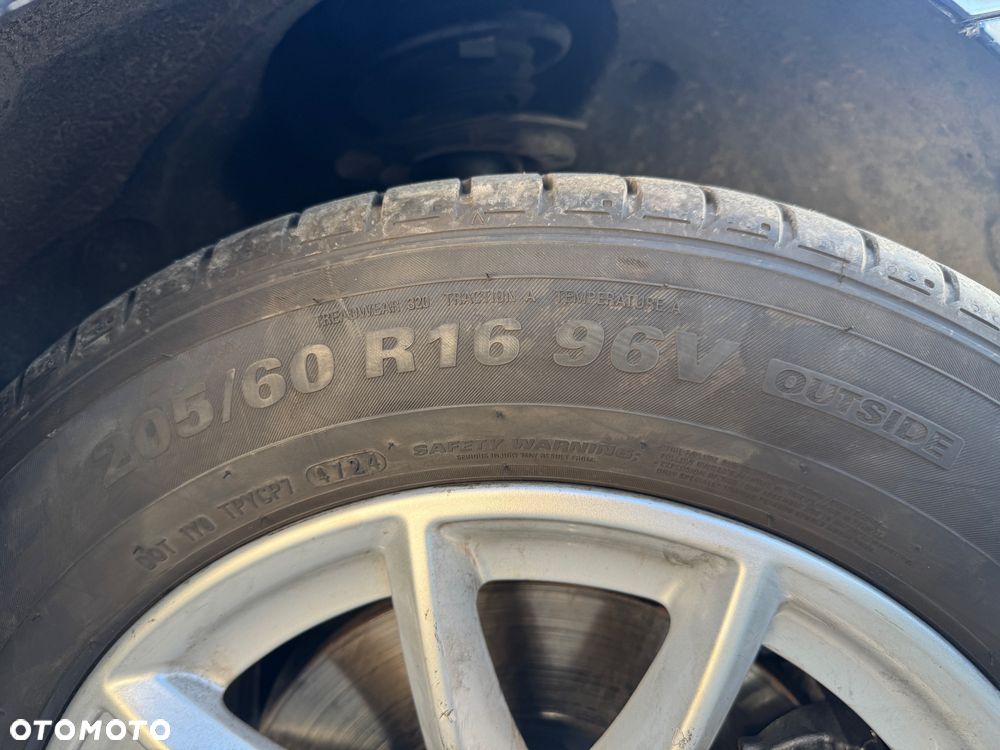 BMW Seria 2 - 26