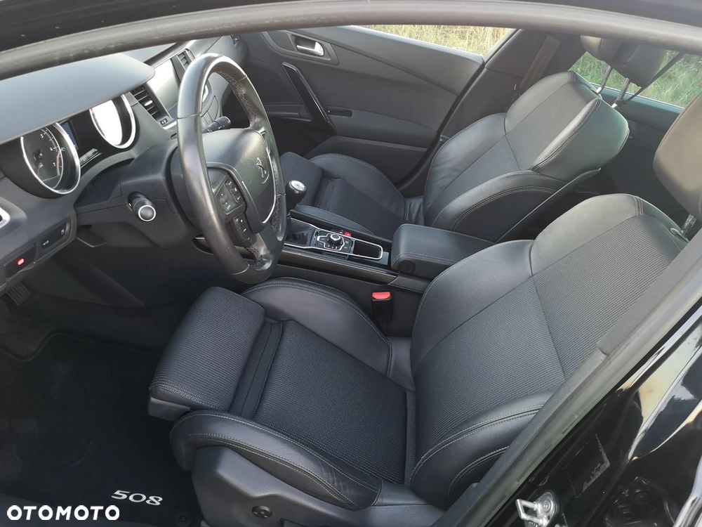 Peugeot 508 1.6 T Allure - 29