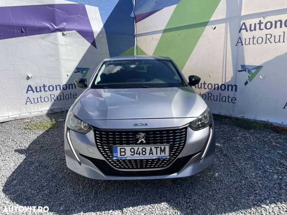 Peugeot 208 - 1
