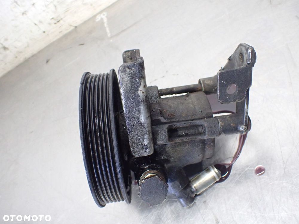 POMPA WSPOMAGANIA BMW E36 COUPE 2.0 M52B20 - 2