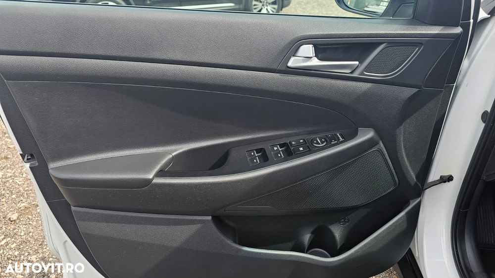 Hyundai Tucson blue 1.7 CRDi 2WD DCT Premium - 7