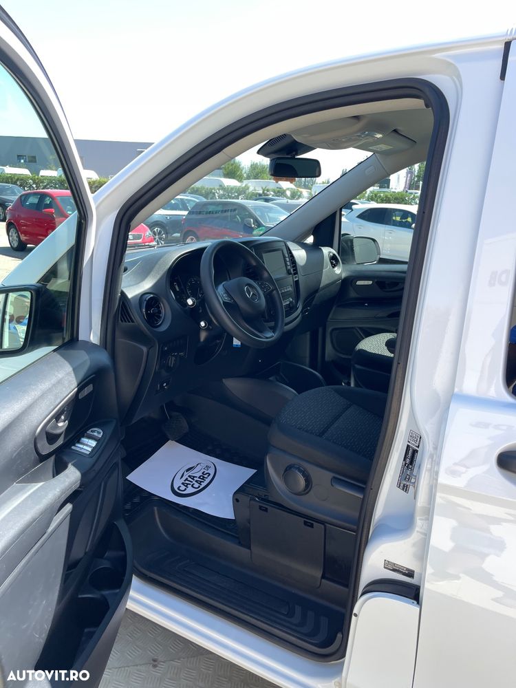 Mercedes-Benz Vito Tourer Lung 114 CDI 136CP RWD 9AT BASE - 29