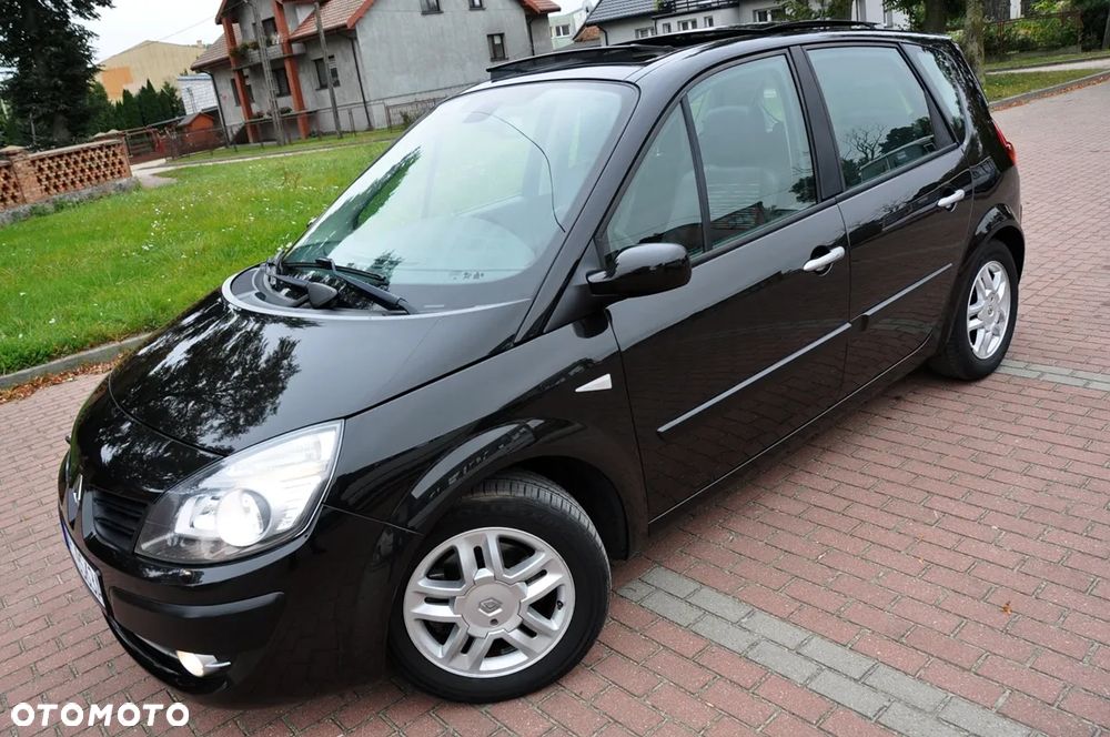 Renault Scenic 2.0 16V Luxe Dynamique - 1