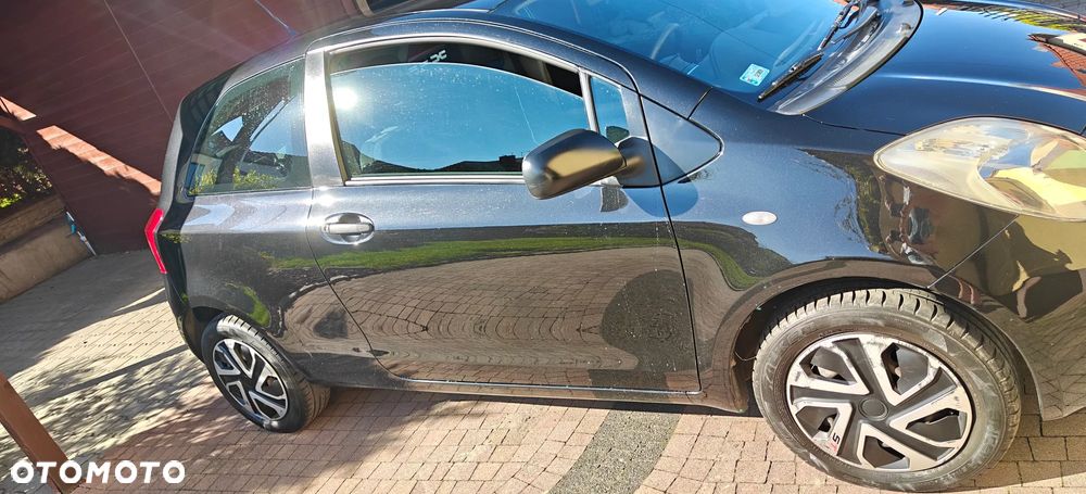 Toyota Yaris 2008 photo 3