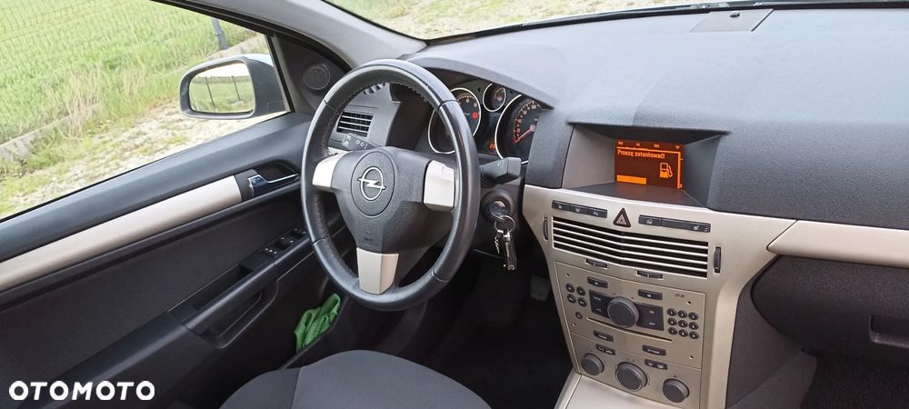 Opel Astra III 1.8 Enjoy - 23