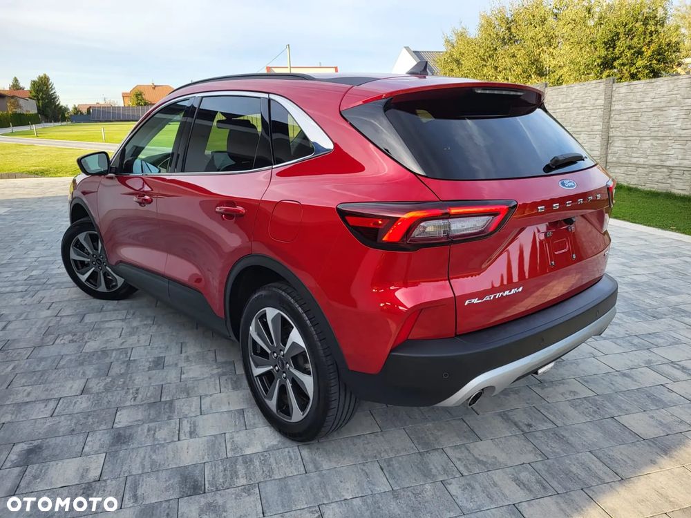 Ford Kuga - 34