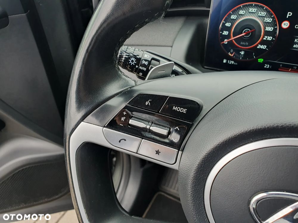 Hyundai Tucson 1.6 T-GDi HEV Executive 2WD - 36