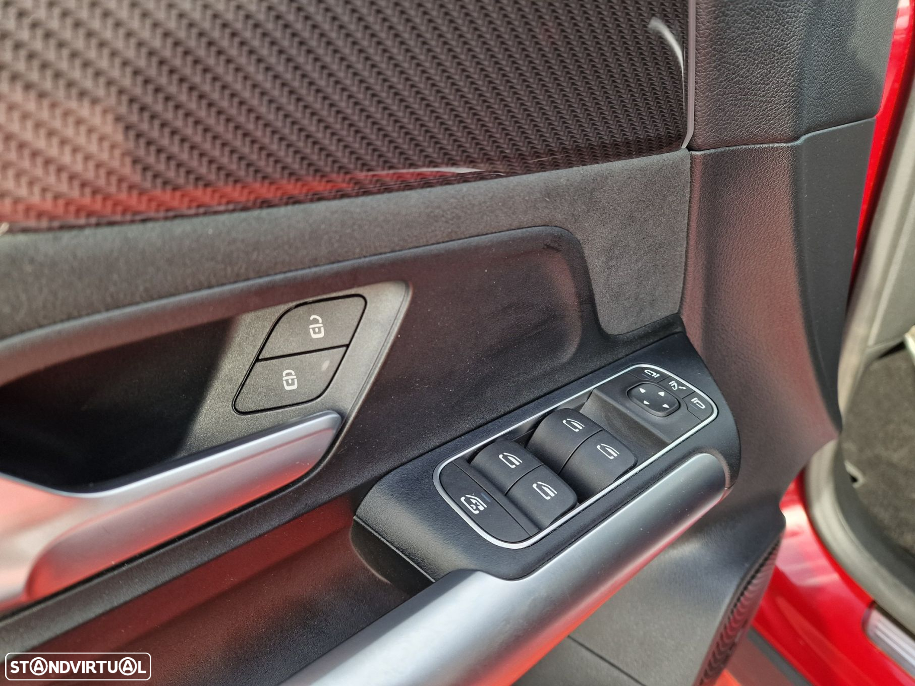 Mercedes-Benz GLA 250 e AMG Line - 10