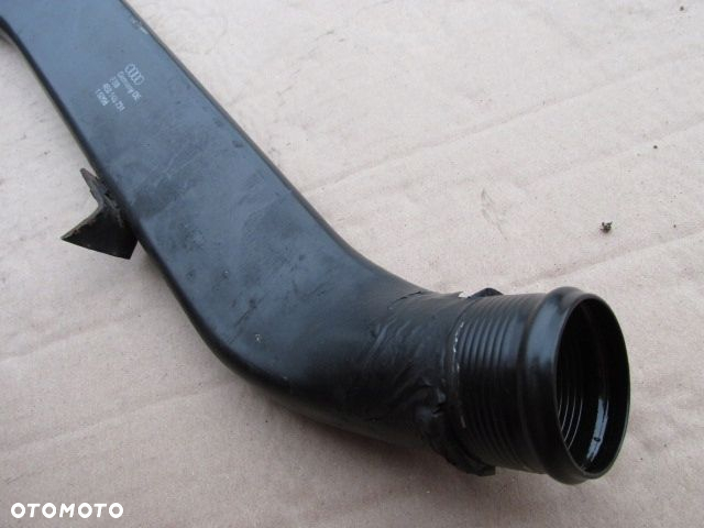 Audi A8 D3 lift 3.0 tdi Wąż przewód powietrza intercoolera 4E0145731 - 4