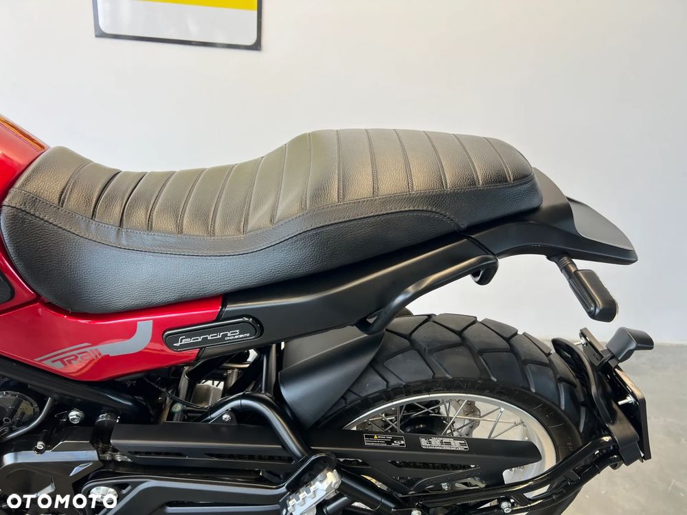 Benelli Leoncino Trail - 16