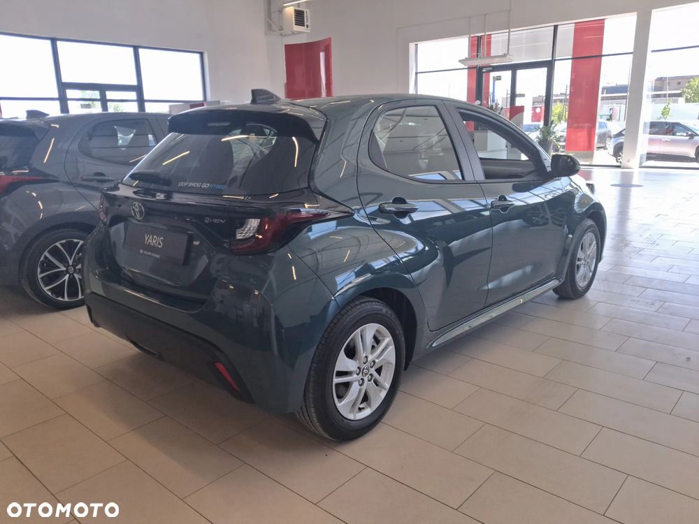 Toyota Yaris - 5