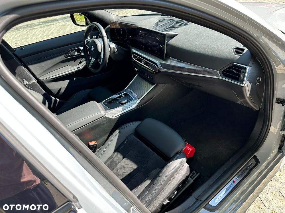 BMW Seria 3 318i - 10